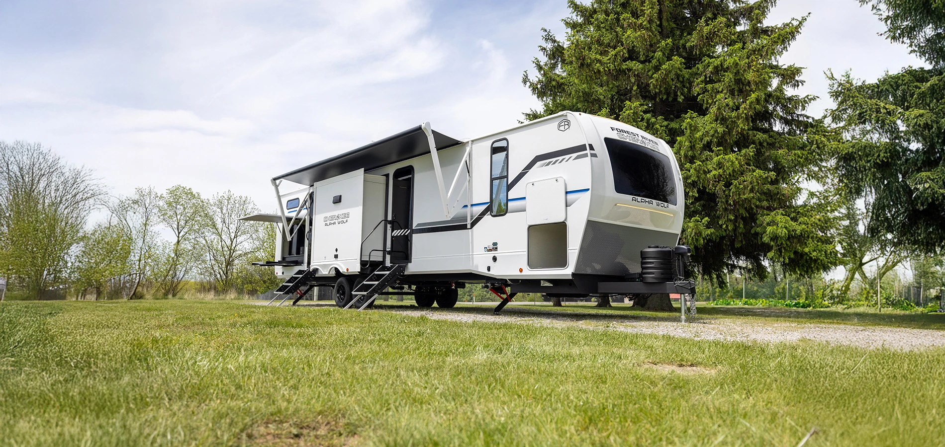 Alpha Wolf RVs