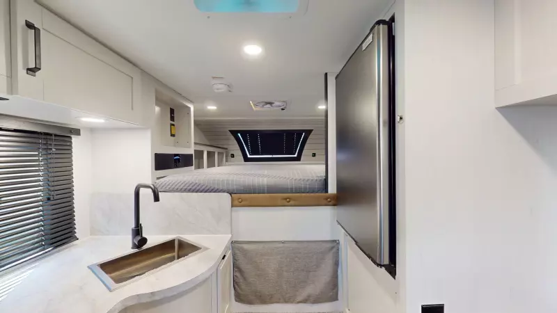 HS-750 Floorplan Main Room