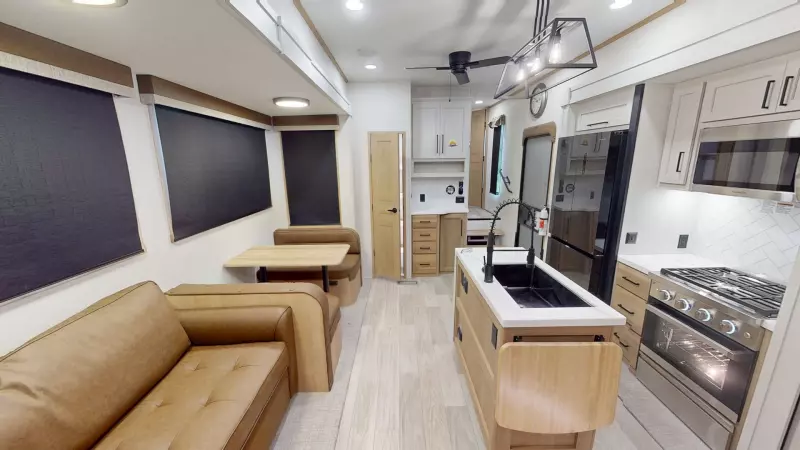 Sandpiper Fifth Wheels Main Room
